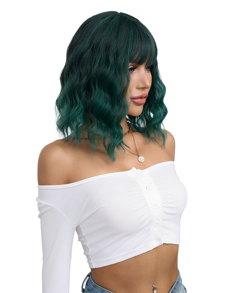 Short Wavy Synthetic Wig with Ombre Green Bangs for a Trendy Look